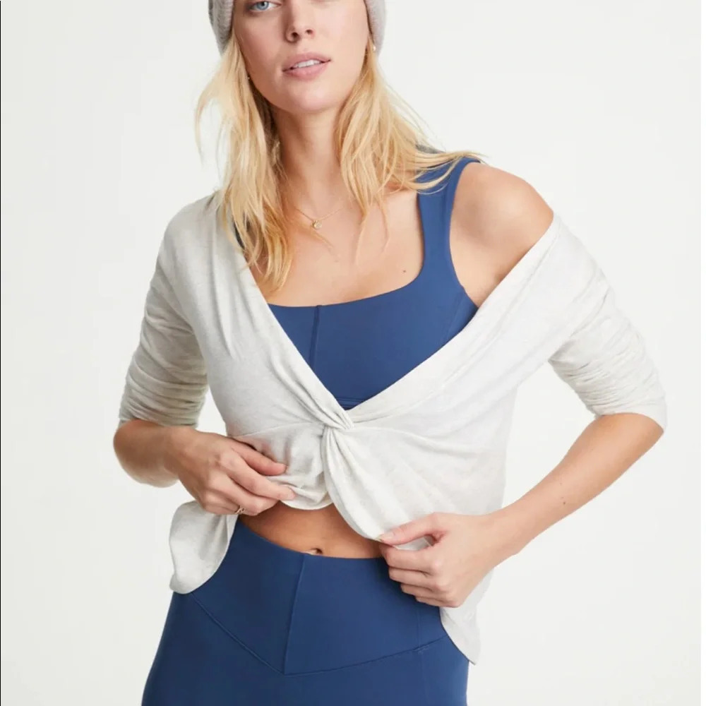 Bandier Le Ore Bari Twist Back Top - Canvas/Heather Size Small $58 Shopbop